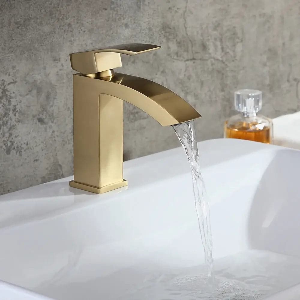Robinet de lavabo de salle de bain monotrou monté sur pont en or brossé de style contemporain