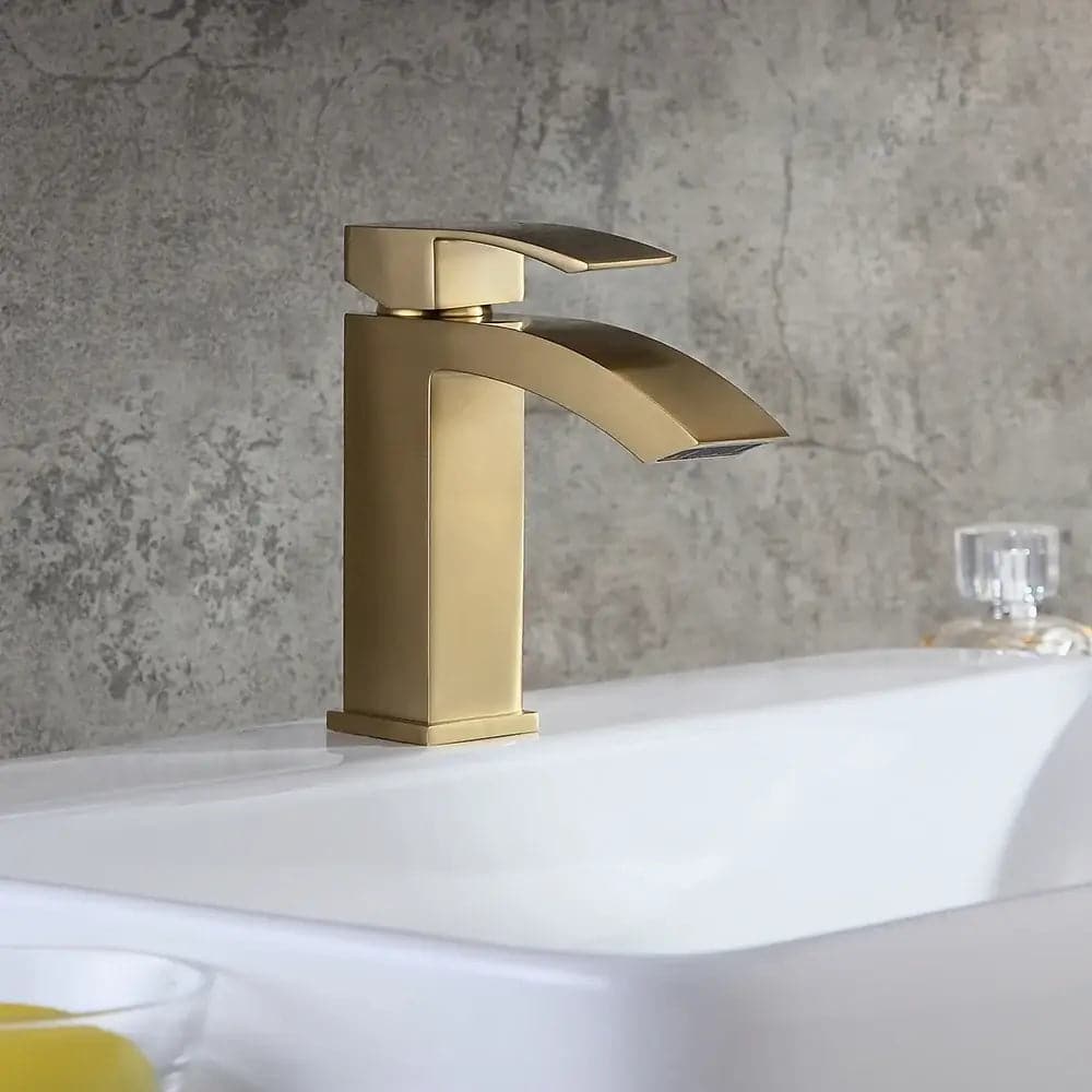 Robinet de lavabo de salle de bain monotrou monté sur pont en or brossé de style contemporain