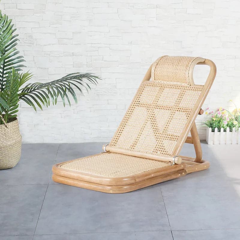 Rattan & Wood Outdoor Long Reclining Chaise Patio Lounge Chair in Natural